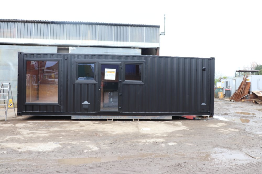 28FT converted container with Kitchen & Fixed Bed Maintenance Room