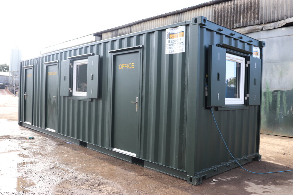 Self contained welfare. 28X8 - Image 2