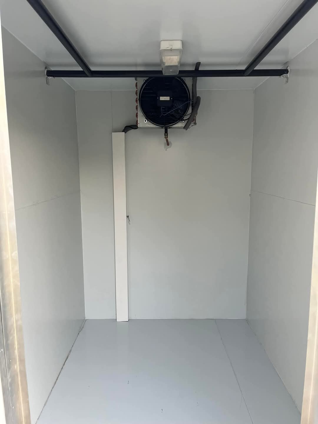 Mobile Chillers & Freezers Trailer 500-750kg - Image 3